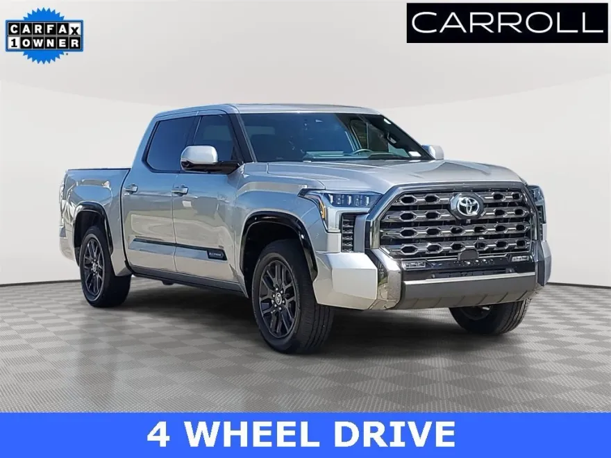 2023 Toyota Tundra Platinum photo 1