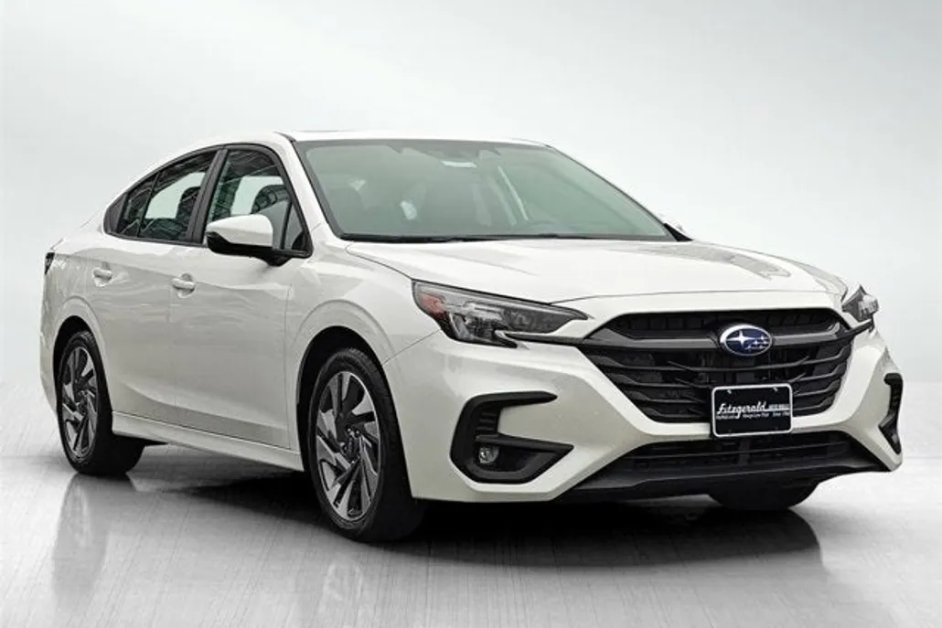 2025 Subaru Legacy Limited photo 1