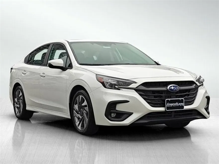 2025 Subaru Legacy Limited photo 1