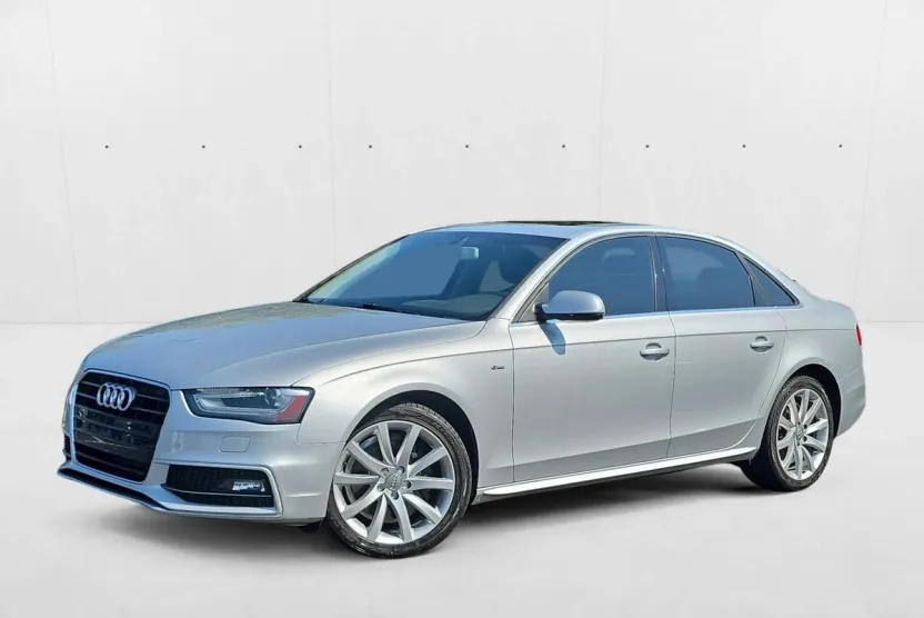 2014 Audi A4 Premium photo 1