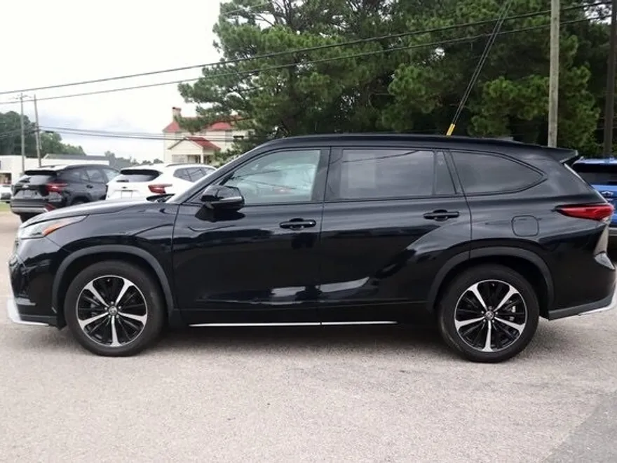 2021 Toyota Highlander XSE photo 1