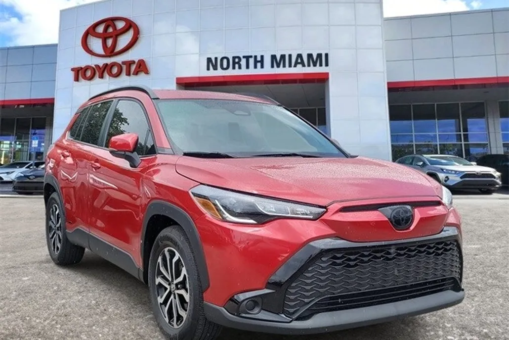 2023 Toyota Corolla Hybrid SE photo 1