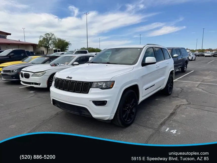 2018 Jeep Grand Cherokee Altitude Sport photo 1