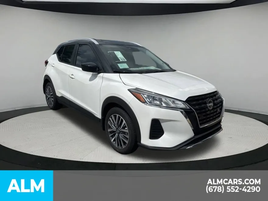 2024 Nissan Kicks SV photo 1