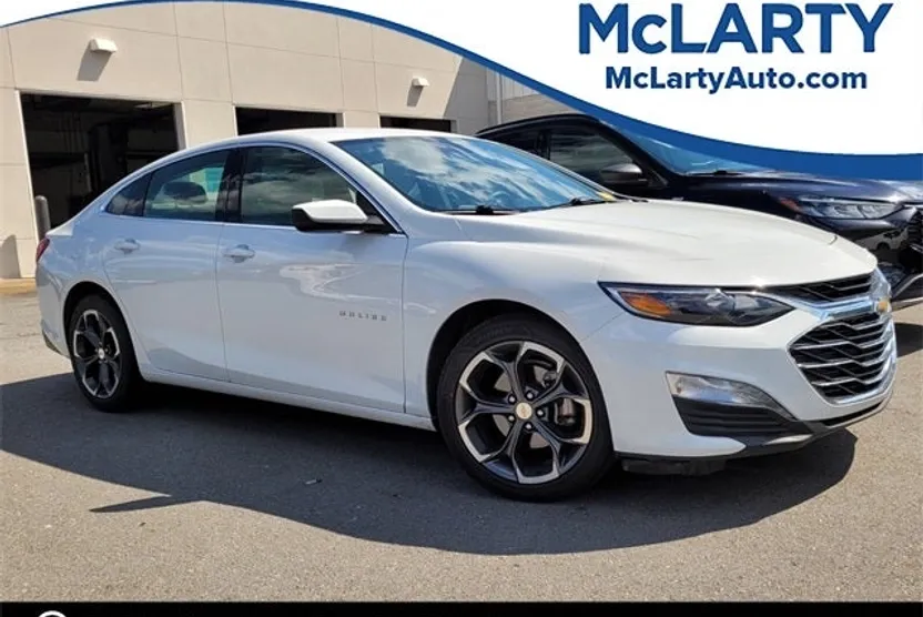 2023 Chevrolet Malibu 1LT photo 1