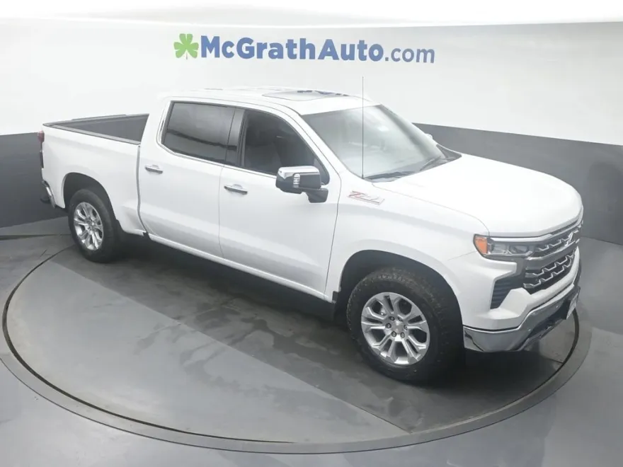 2026 Chevrolet Silverado 1500 LTZ photo 1