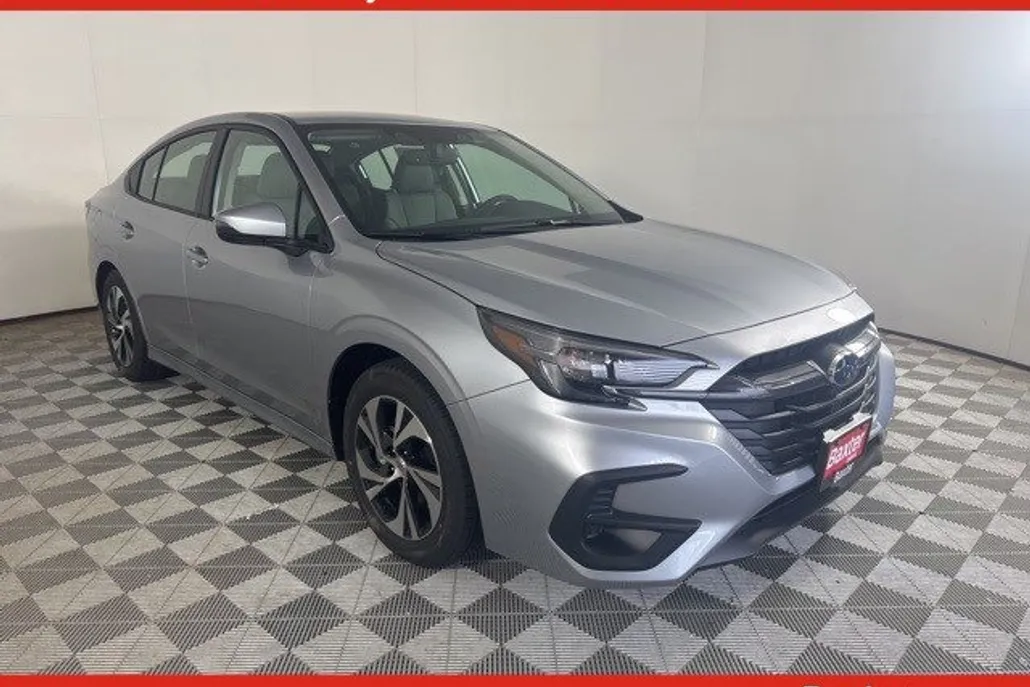 2025 Subaru Legacy Premium photo 1