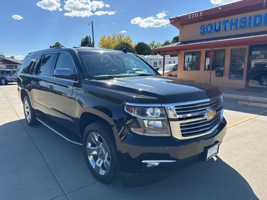 2015 Chevrolet Suburban 1500 LTZ photo 1