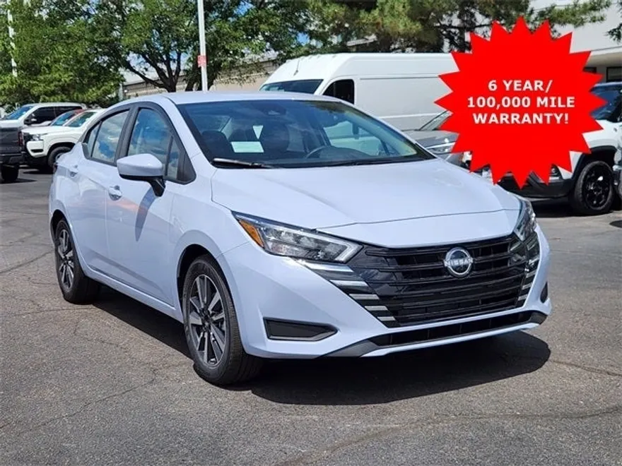 2025 Nissan Versa 1.6 SV photo 1