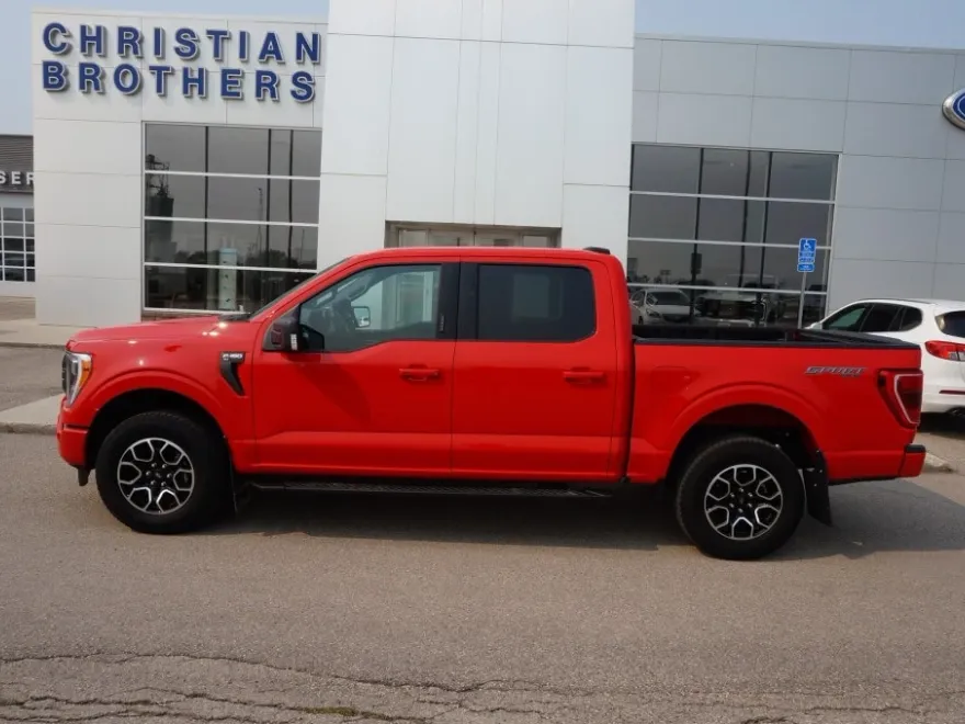 2023 Ford F-150 XLT photo 1