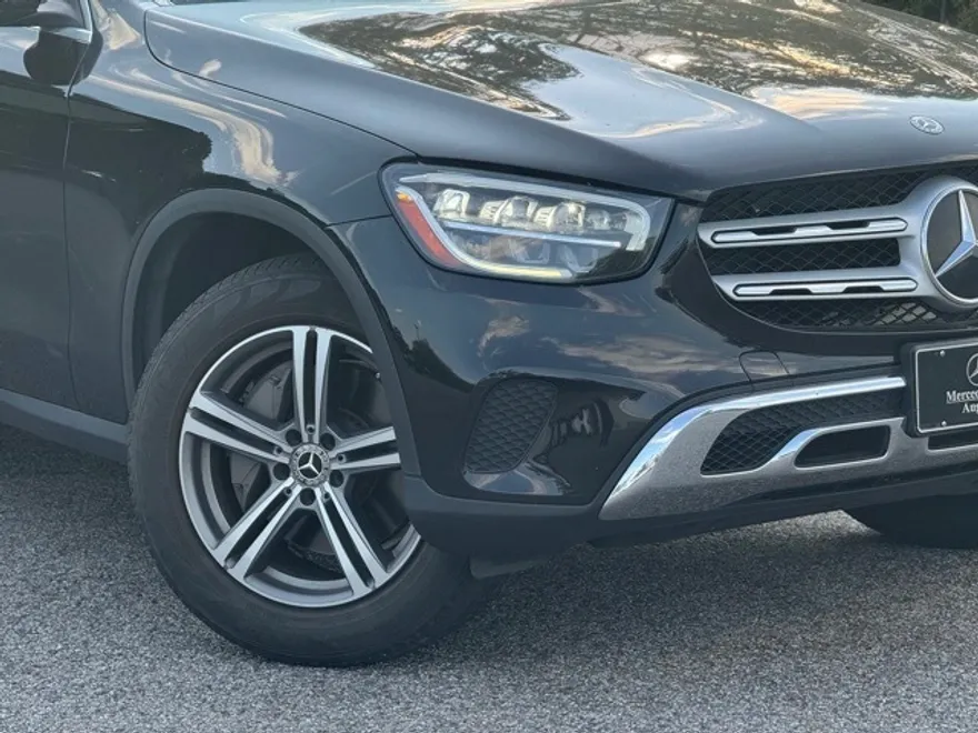 2020 Mercedes Benz GLC 300 photo 1