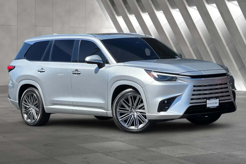 2024 Lexus TX 350 Luxury photo 1