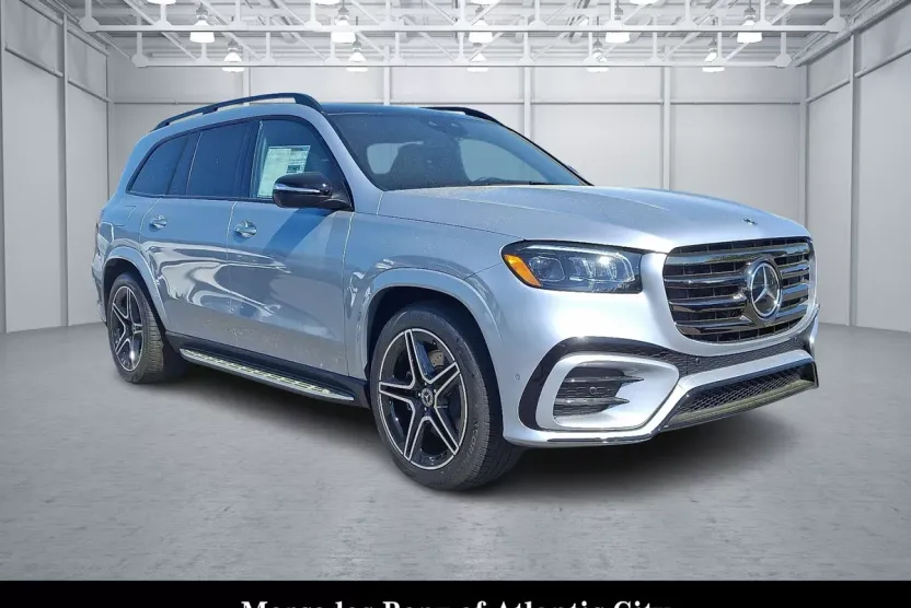 2025 Mercedes Benz GLS 450 4MATIC photo 1