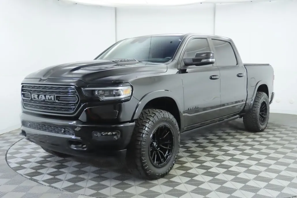 2024 Ram 1500 Limited photo 1