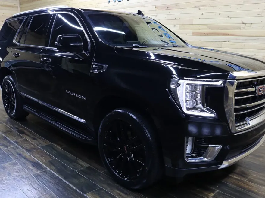 2021 Gmc Yukon SLT photo 1