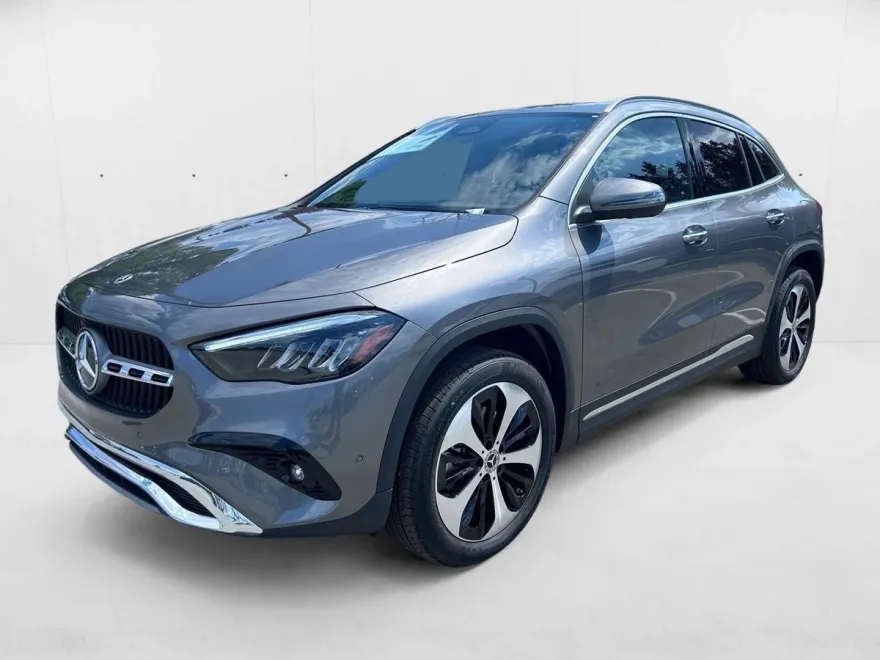 2026 Mercedes Benz GLA 250 4MATIC photo 1