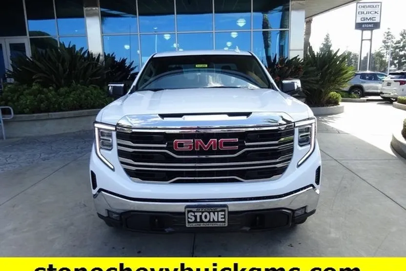 2026 Gmc Sierra 1500 SLT photo 1