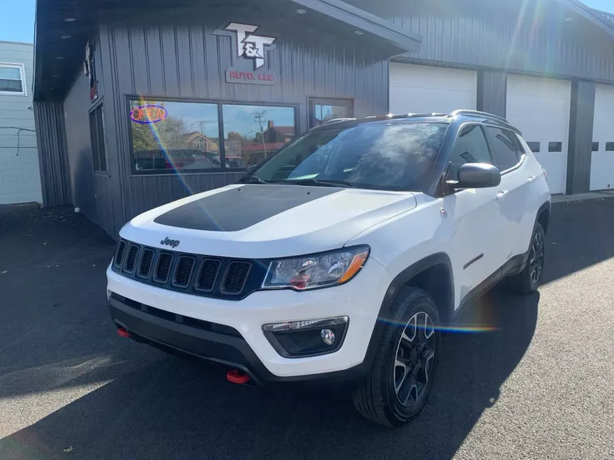2020 Jeep Compass Trailhawk photo 1