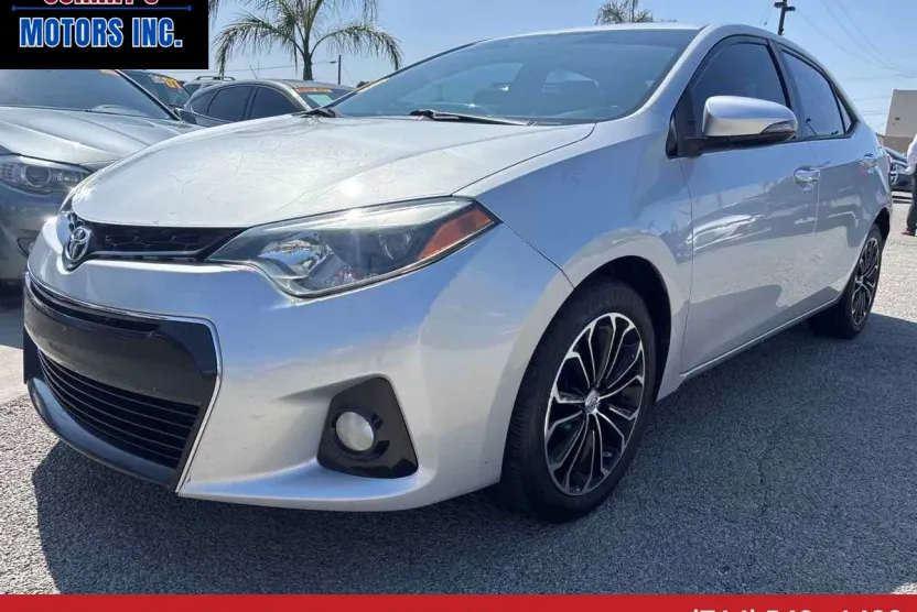 2014 Toyota Corolla S photo 1