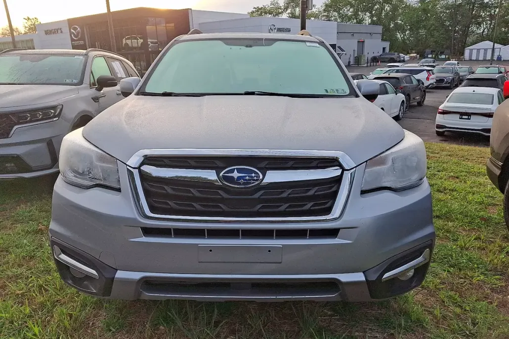 2017 Subaru Forester 2.5i Limited photo 1