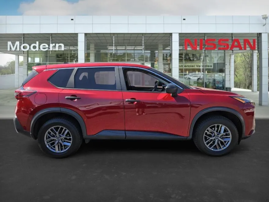 2023 Nissan Rogue S photo 1