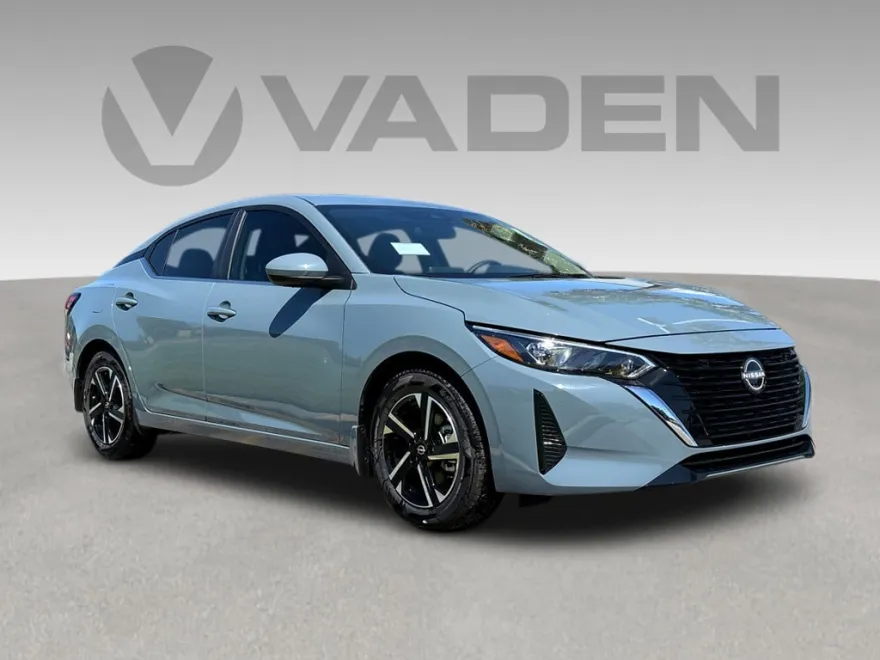 2025 Nissan Sentra SV photo 1