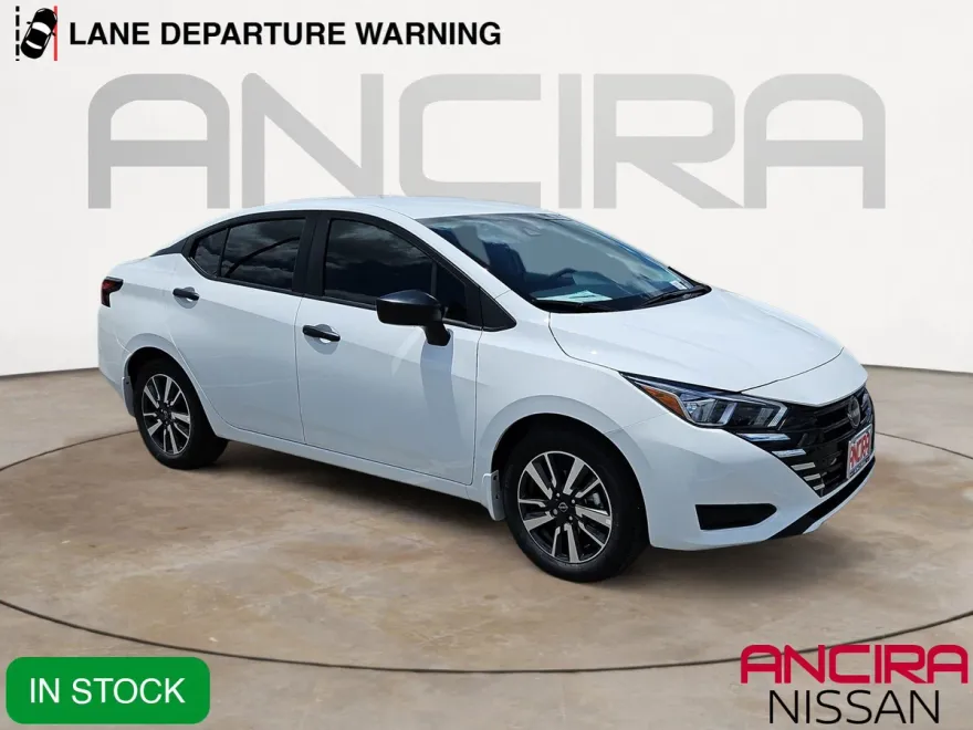2025 Nissan Versa S photo 1