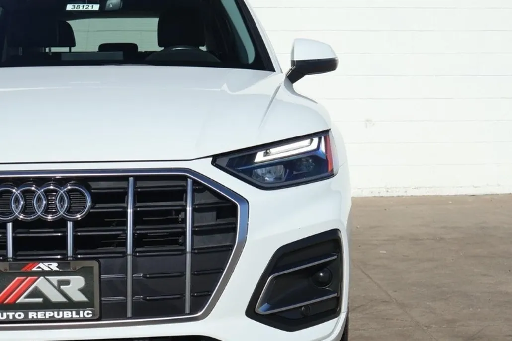 2021 Audi Q5 Premium photo 1