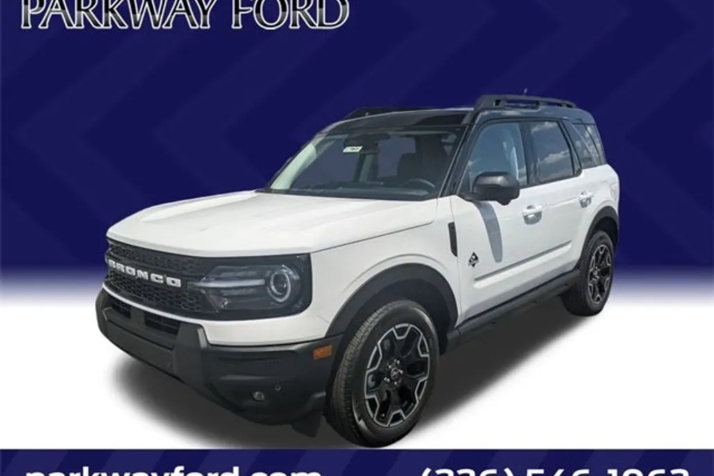 2025 Ford Bronco Sport Outer Banks photo 1