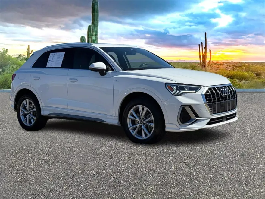 2023 Audi Q3 Premium S line photo 1
