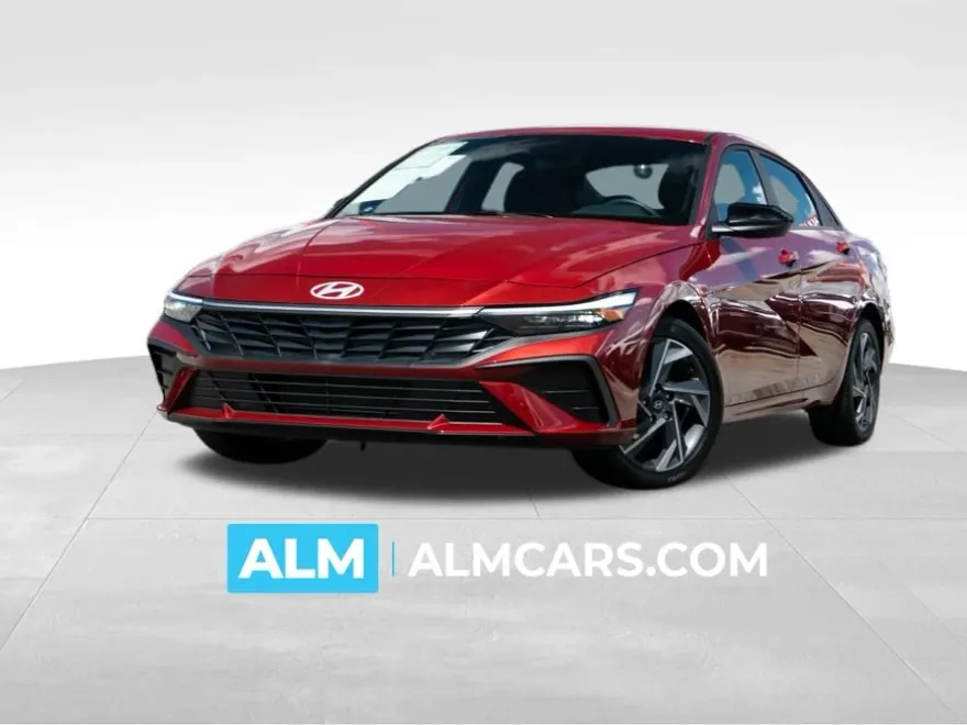 2025 Hyundai Elantra SEL Sport photo 1