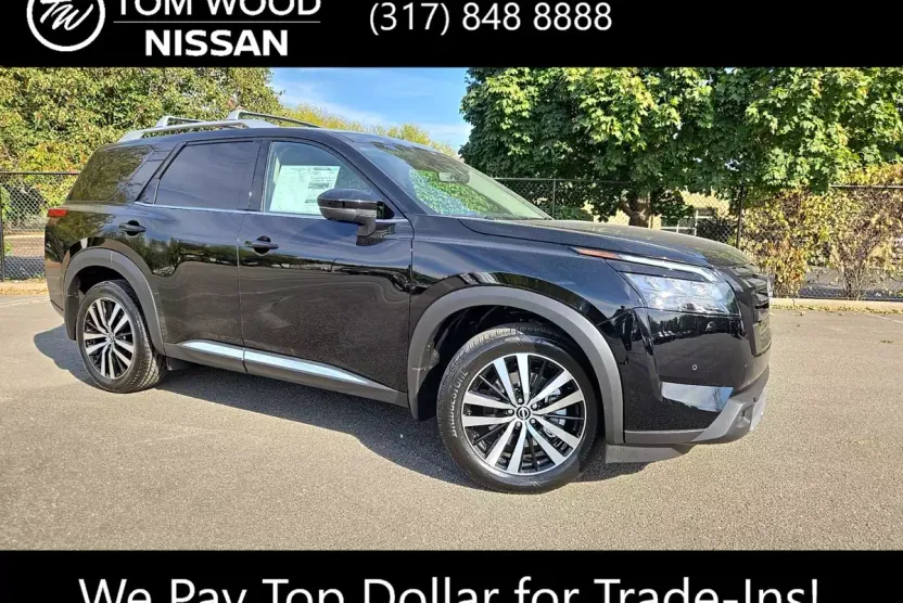 2025 Nissan Pathfinder Platinum photo 1