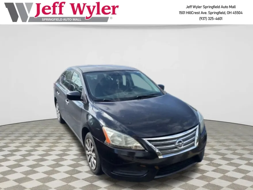 2015 Nissan Sentra SV photo 1