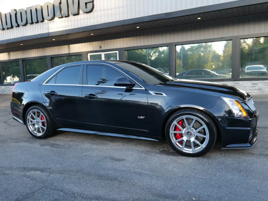 2013 Cadillac CTS V Sedan photo 1