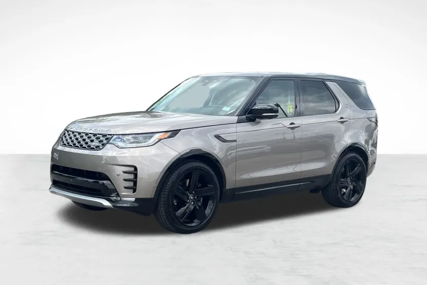 2025 Land Rover Discovery Metropolitan Edition photo 1