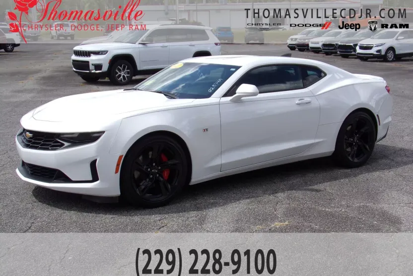 2022 Chevrolet Camaro 1LT Coupe photo 1