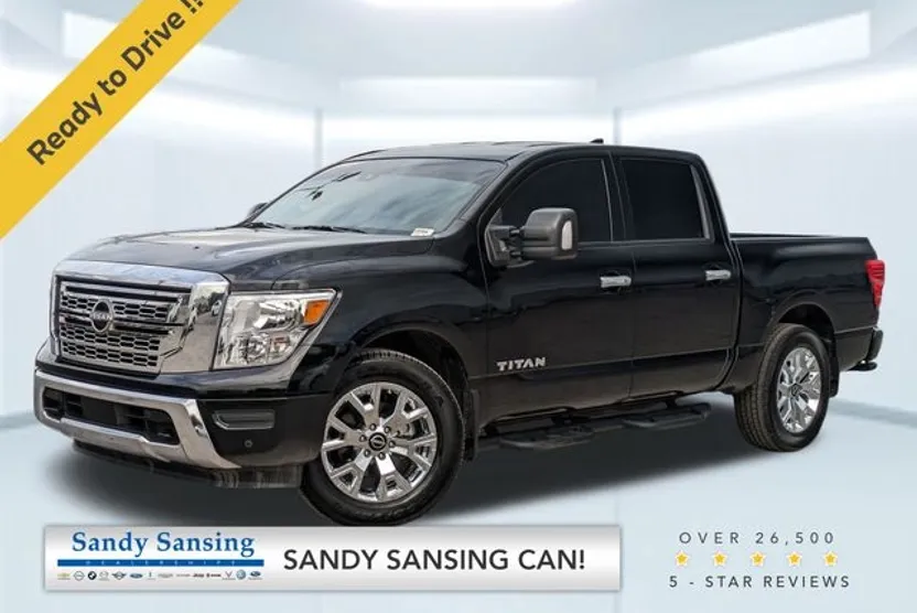 2024 Nissan Titan SV photo 1
