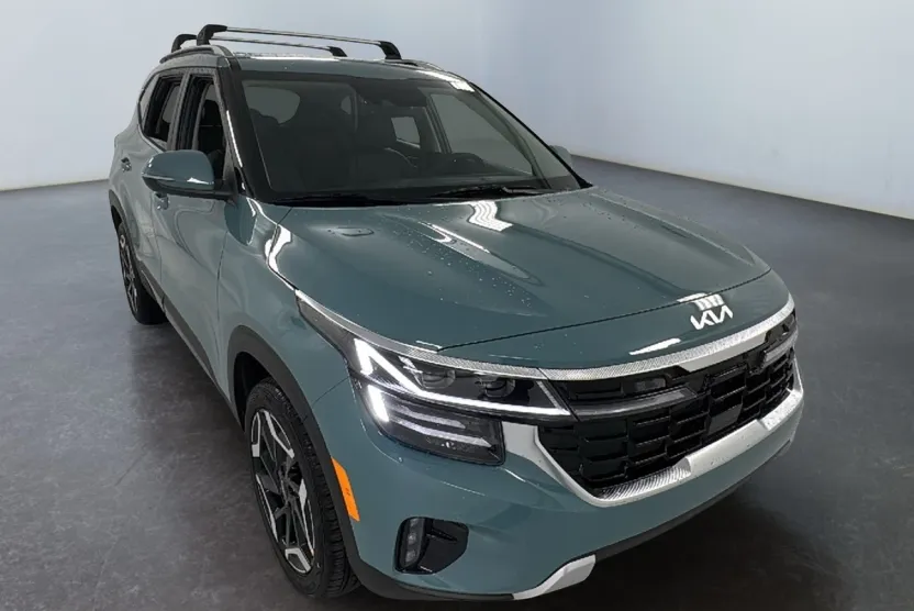 2026 Kia Seltos SX photo 1