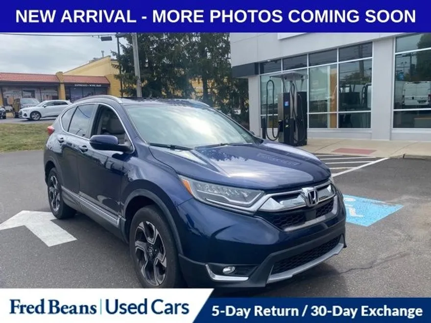 2018 Honda CR-V Touring photo 1