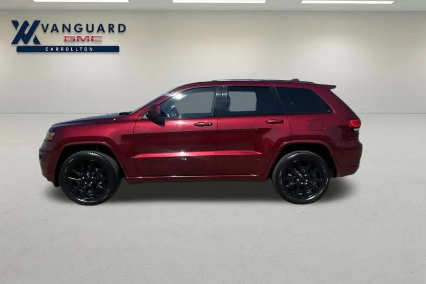 2019 Jeep Grand Cherokee Altitude photo 1
