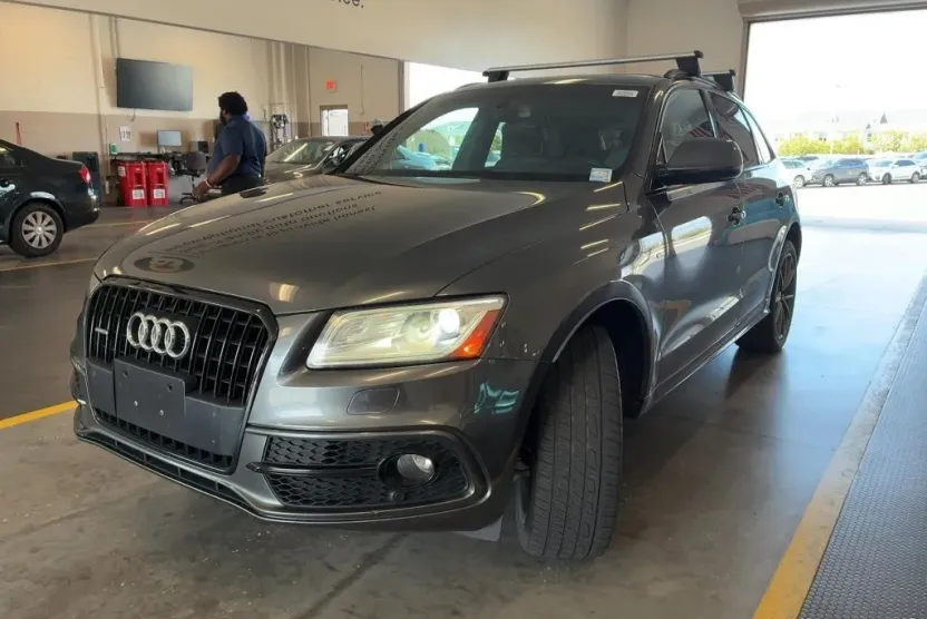 2016 Audi Q5 3.0T Premium Plus photo 1