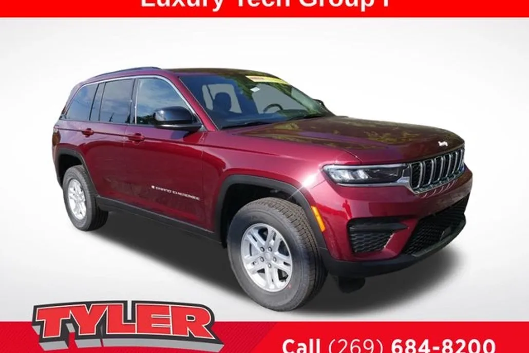 2025 Jeep Grand Cherokee Laredo photo 1