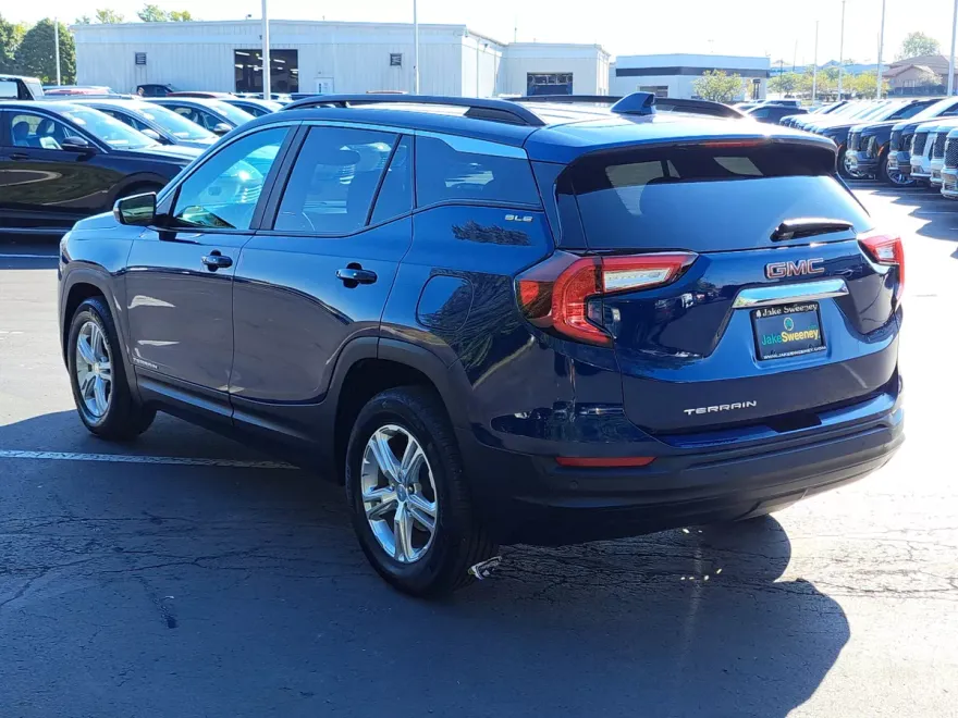 2022 Gmc Terrain SLE photo 1