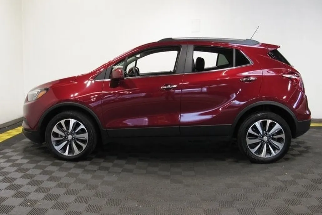 2022 Buick Encore Preferred photo 1