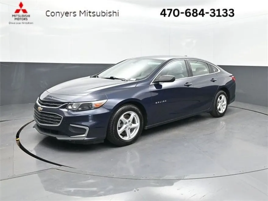 2018 Chevrolet Malibu LS photo 1