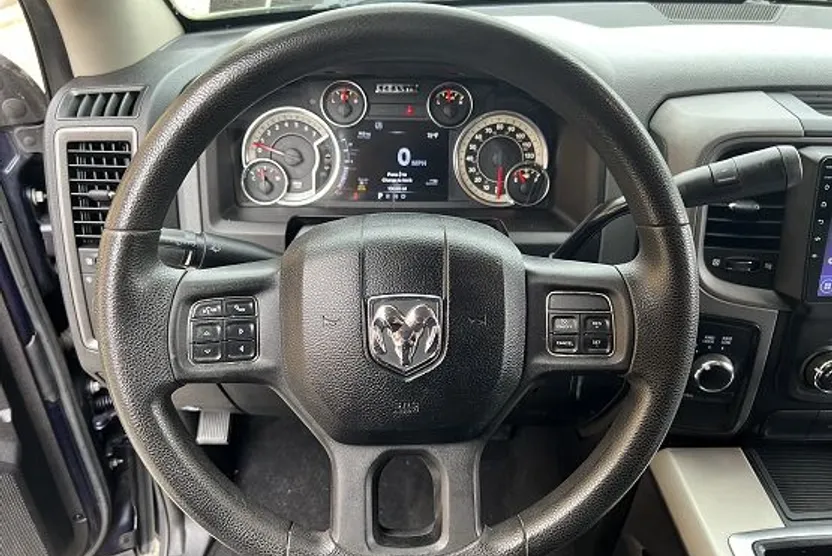 2013 Dodge Ram ST photo 1