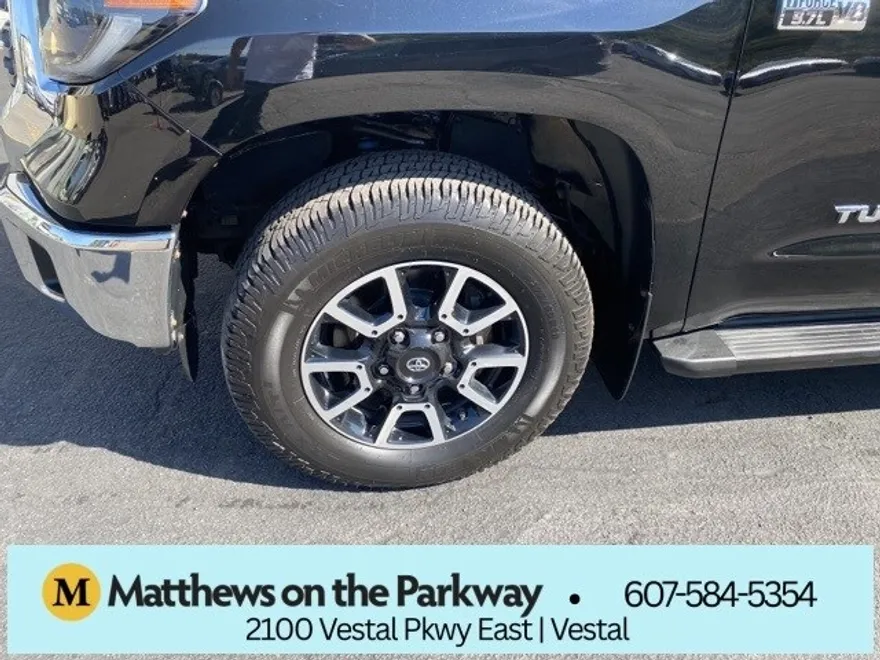 2020 Toyota Tundra SR5 Grade photo 1