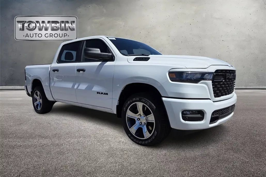 2025 Ram 1500 Tradesman photo 1