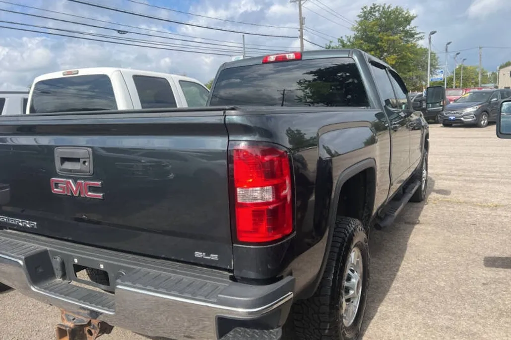 2018 Gmc Sierra SLE photo 1