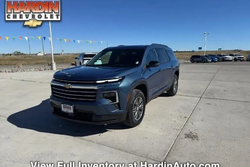 2026 Chevrolet Traverse photo 1